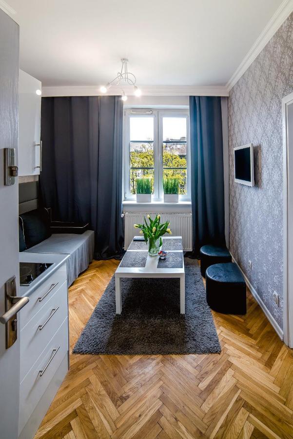 Cracovia Apartments Bagian luar foto