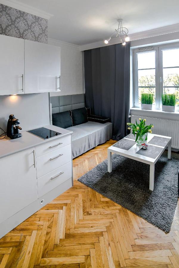 Cracovia Apartments Bagian luar foto