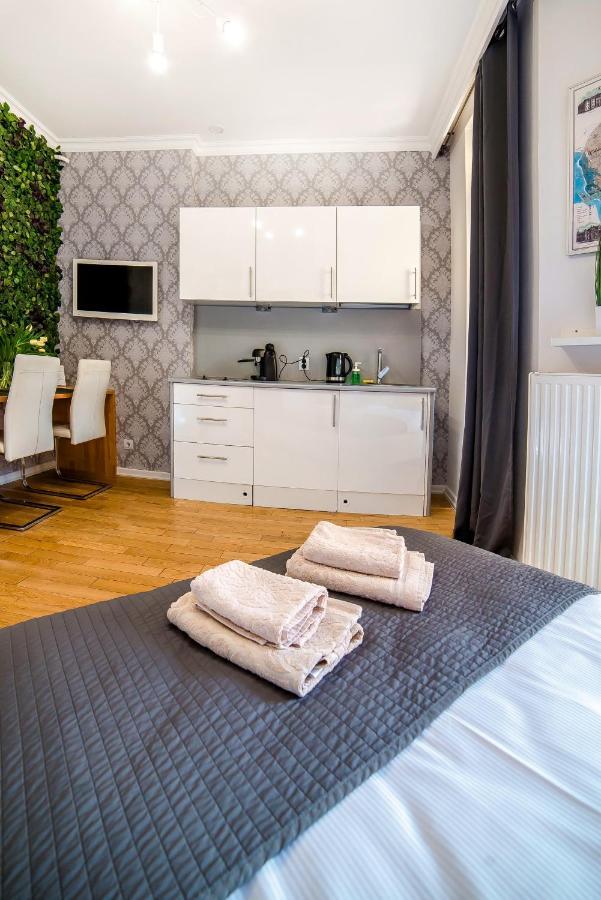 Cracovia Apartments Bagian luar foto