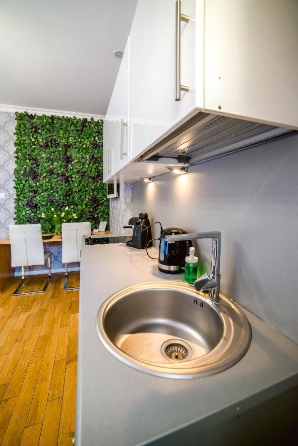 Cracovia Apartments Bagian luar foto
